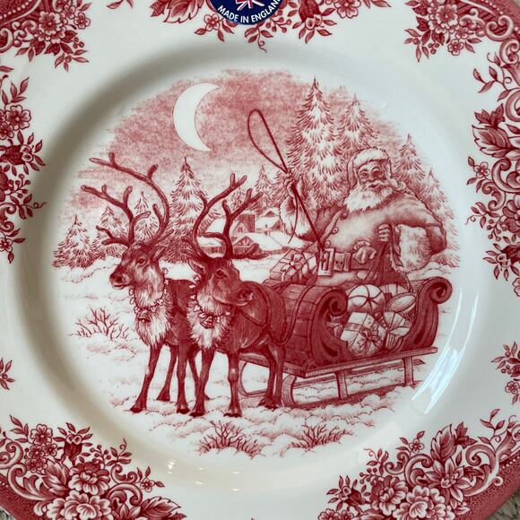 Royal Stafford Christmas SANTA'S SLEIGH RED Porcelain 8" Salad Plate Set of 4 - Picture 3 of 11